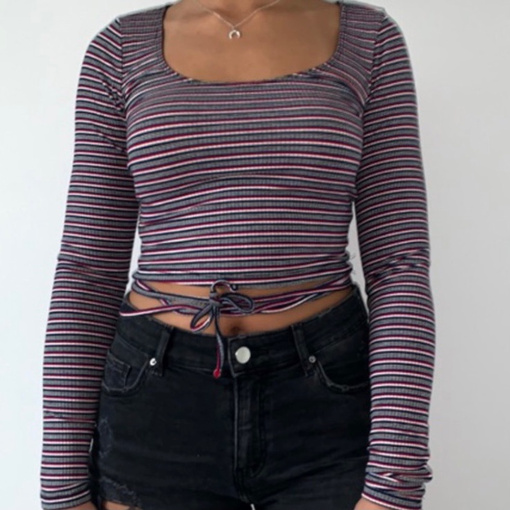 striped blue red white tie around top